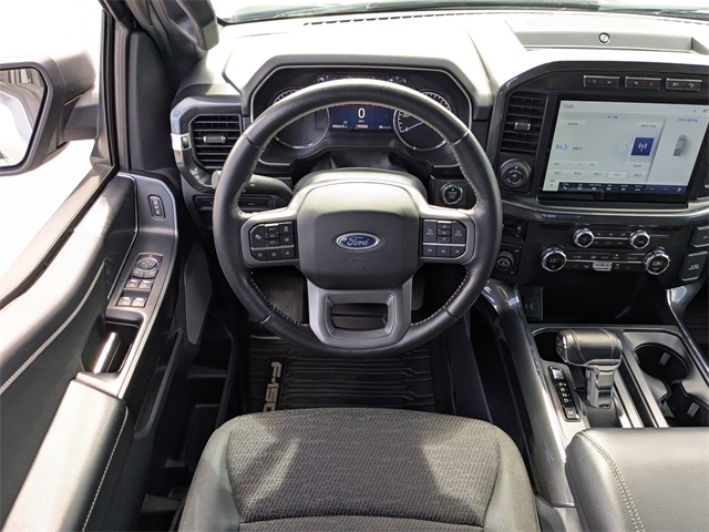 2021 Ford F-150 XLT photo 16