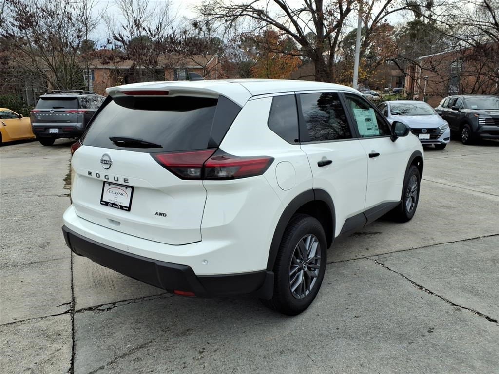 2026 Nissan Rogue S photo 3
