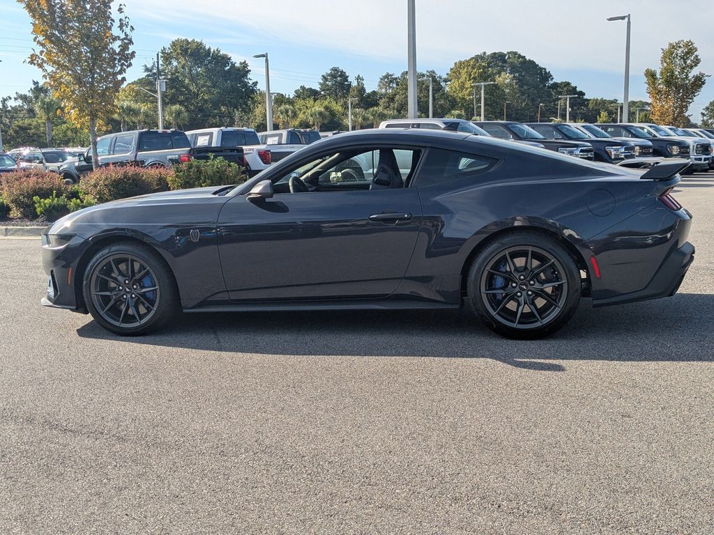 2025 Ford Mustang Dark Horse photo 7