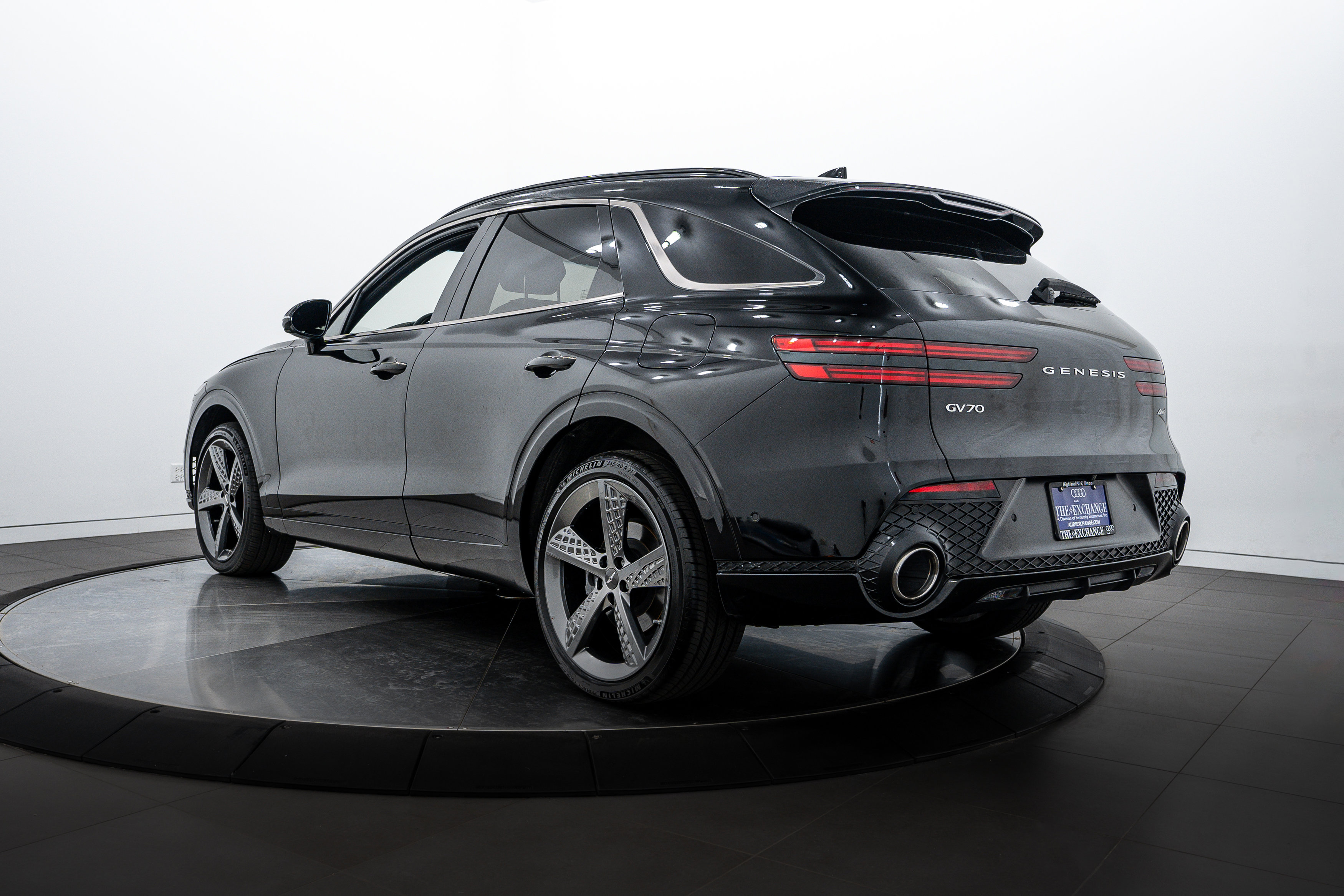 2022 Genesis GV70 2.5T photo 4