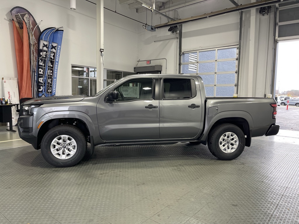 2026 Nissan Frontier S photo 4