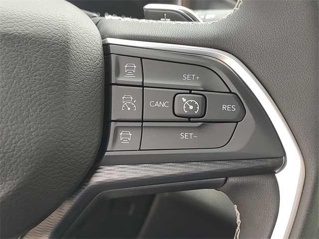 2025 Jeep Grand Cherokee Laredo Altitude photo 20