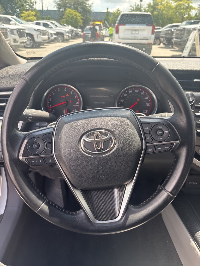 2018 Toyota Camry XSE photo 7