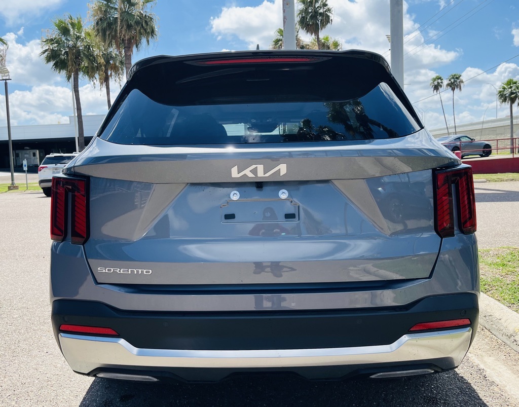 2025 Kia Sorento SX photo 10