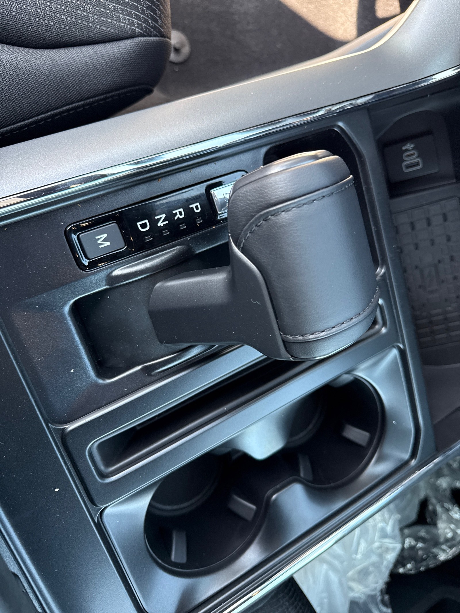 2025 Ford F-150 XLT photo 16