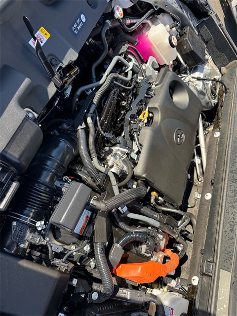 2024 Toyota RAV4 Hybrid XLE Premium photo 16