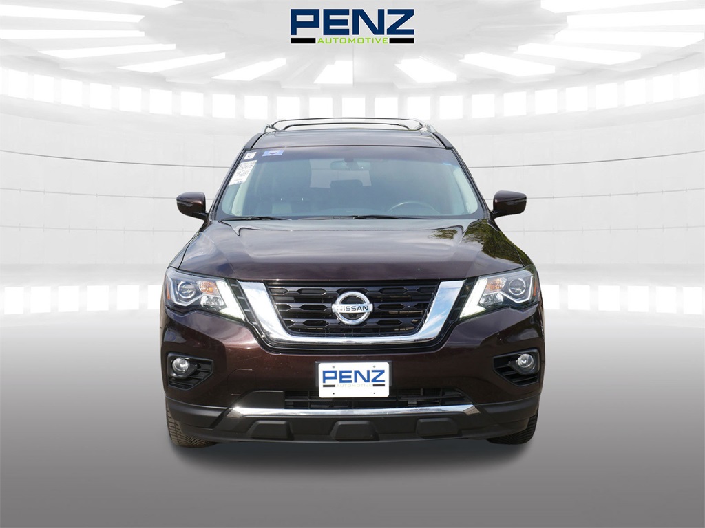 Used 2019 Nissan Pathfinder Platinum with VIN 5N1DR2MM2KC581952 for sale in Rochester, Minnesota