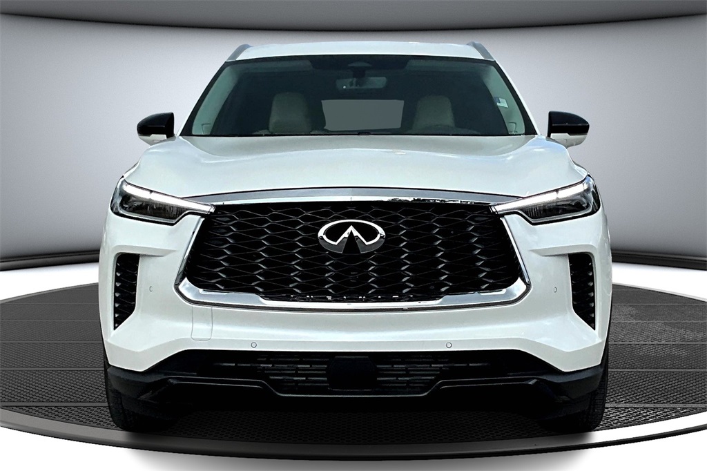 2025 Infiniti QX60 Luxe AWD photo 2