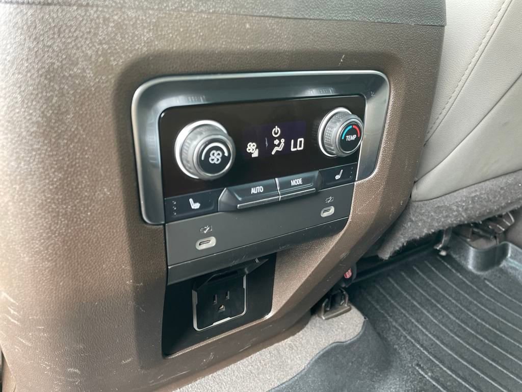 2022 Chevrolet Tahoe Z71 photo 27