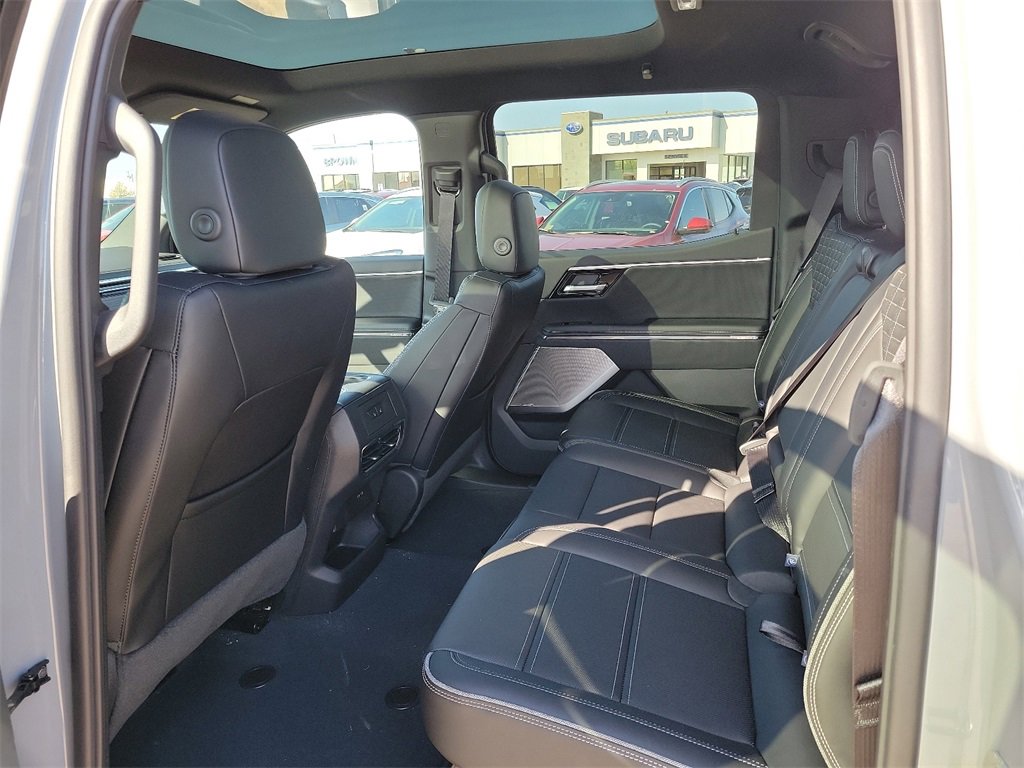 2025 Gmc Sierra EV photo 16