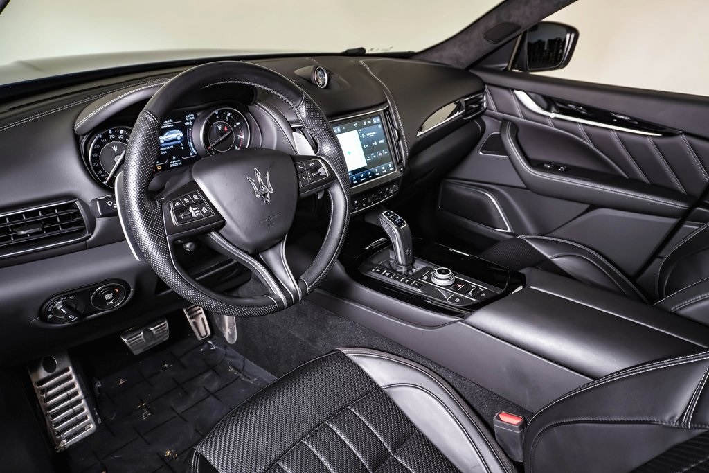 2022 Maserati Levante Modena photo 19
