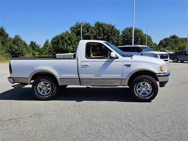 1998 Ford F-150 Lariat photo 12