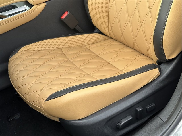 2025 Nissan Sentra SV photo 25