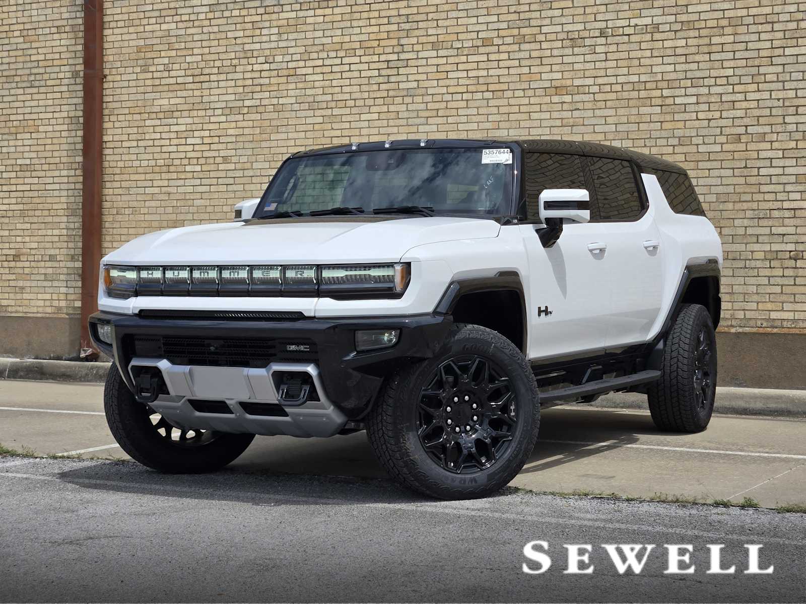 New 2025 Interstellar White GMC 2X image 1