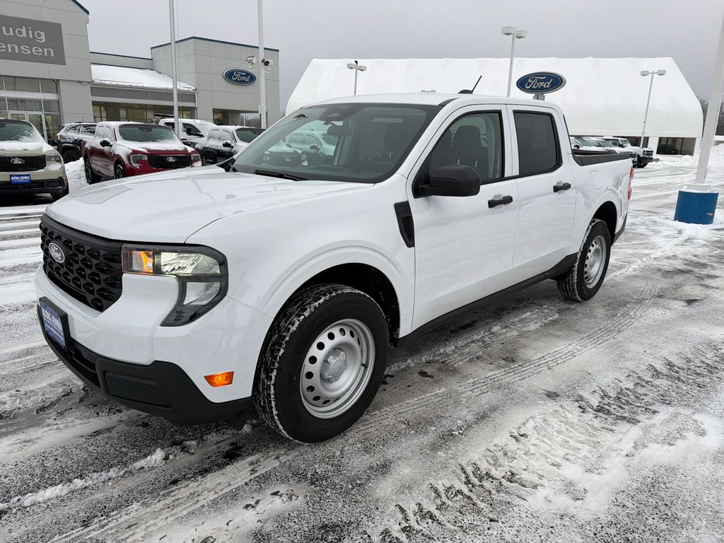 2026 Ford Maverick XL's photo