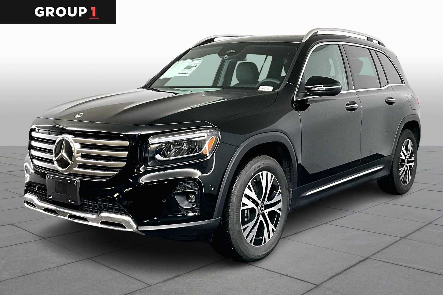 2026 Mercedes-Benz GLB GLB 250's photo