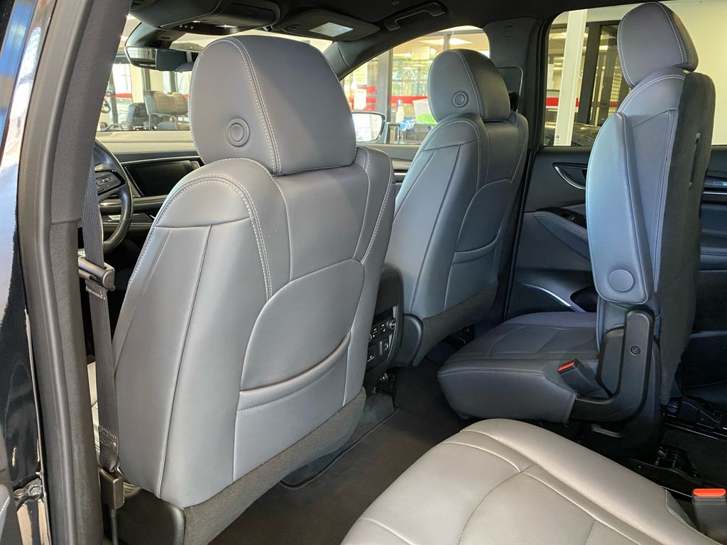 2024 Buick Enclave Premium photo 19