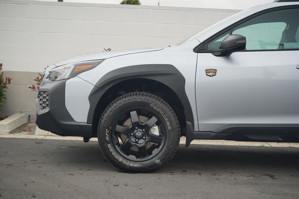 2025 Subaru Outback Wilderness photo 2
