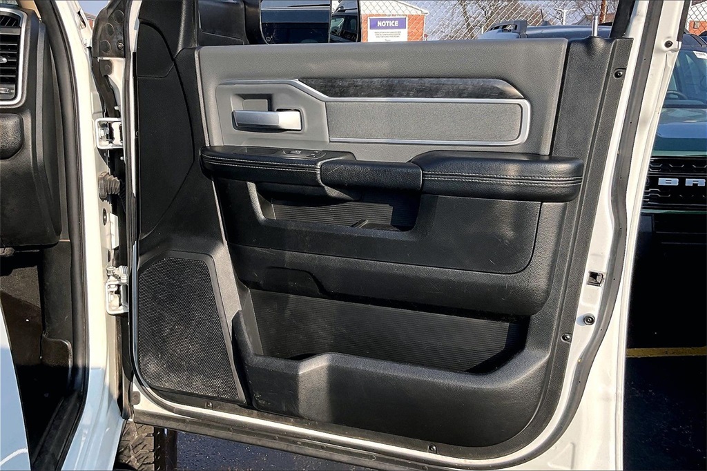 2020 RAM 2500 - Image 21