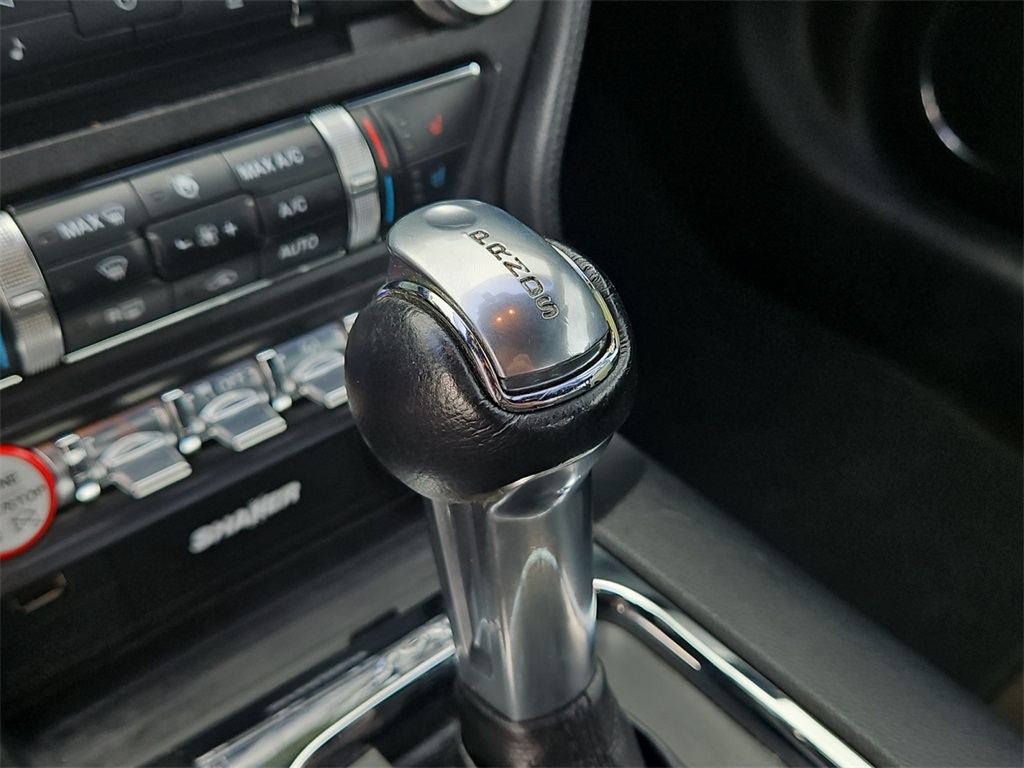 2017 Ford Mustang EcoBoost Premium photo 26