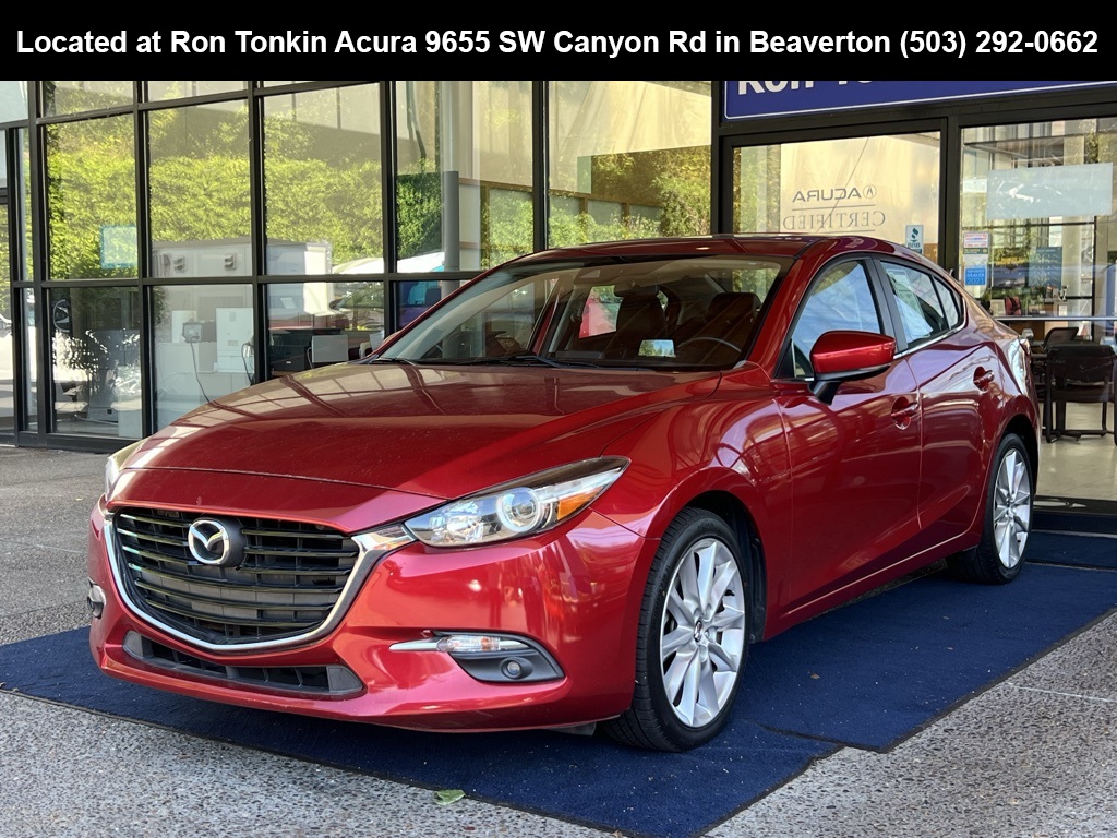 2017 Mazda Mazda3 Grand Touring photo 4