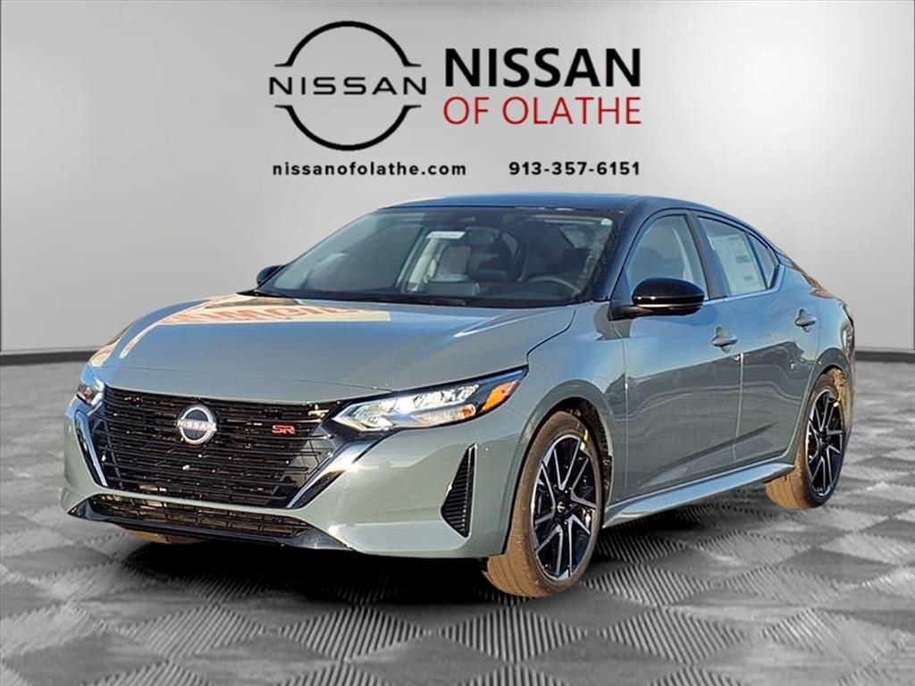 2025 Nissan Sentra SR's photo
