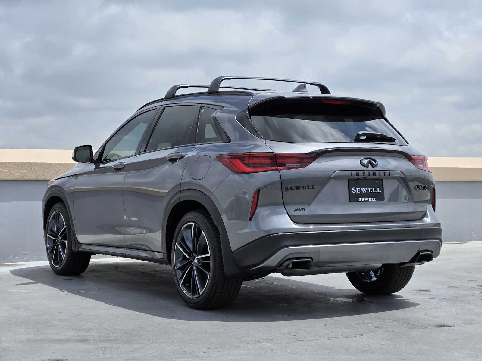 2025 Infiniti QX50 SPORT AWD photo 3
