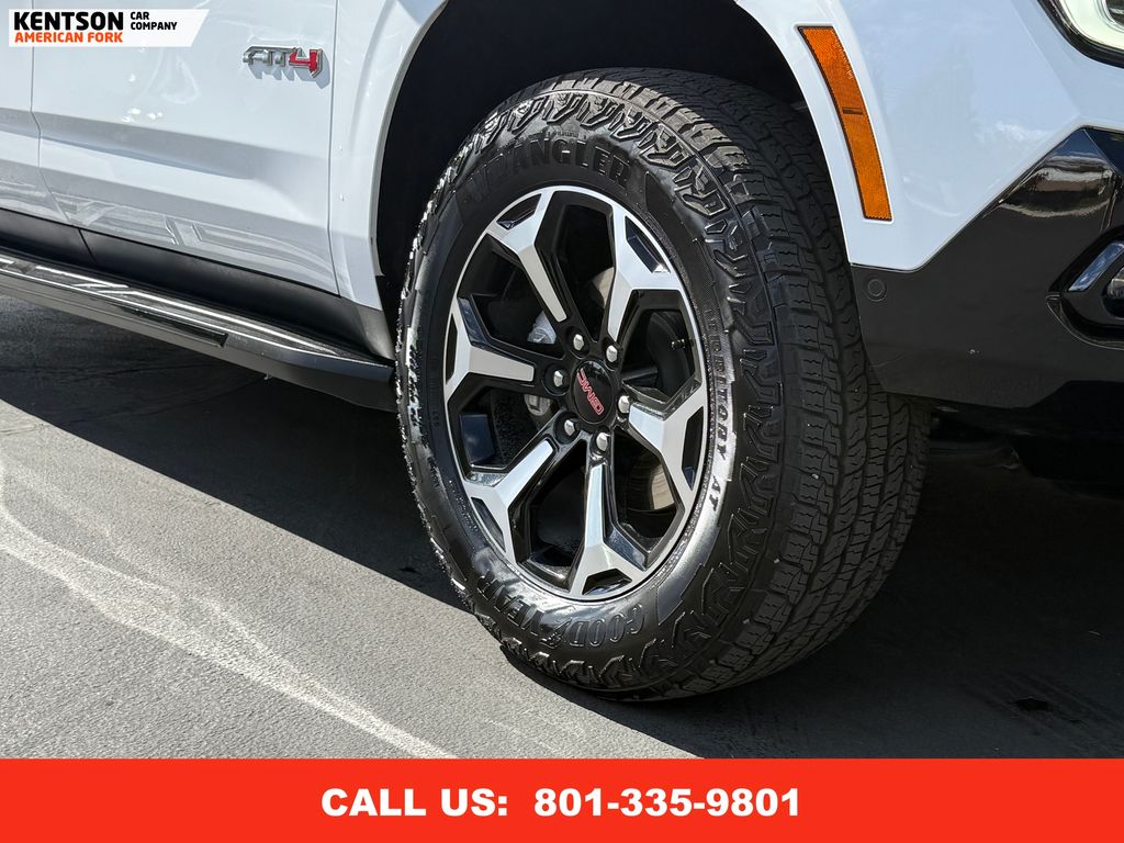 2025 Gmc Yukon XL AT4 photo 12