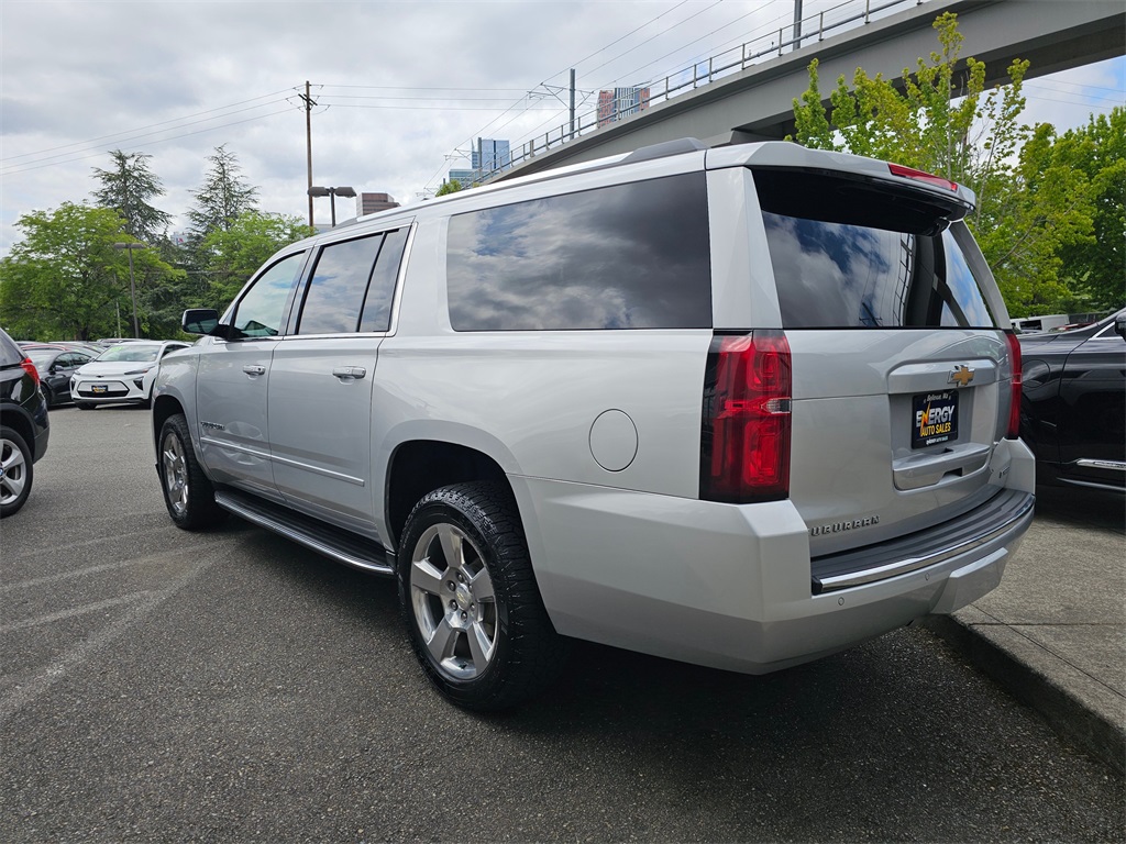 2017 Chevrolet Suburban Premier photo 2