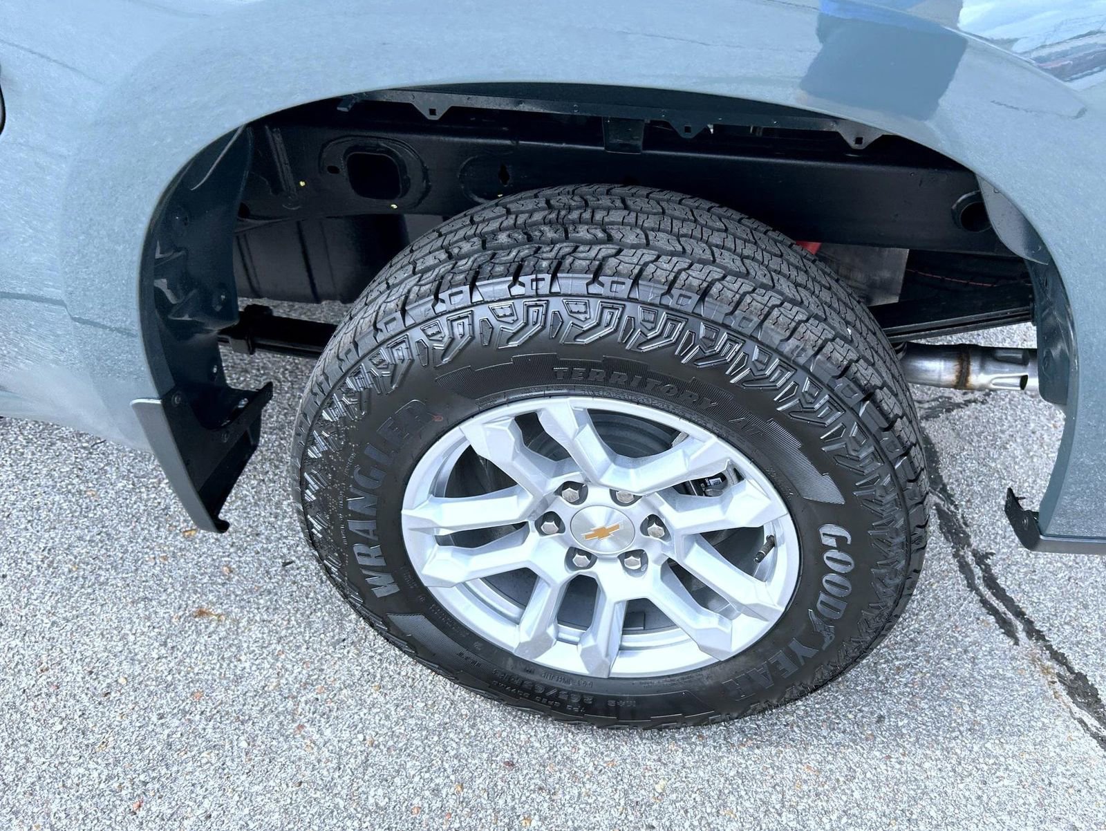 2025 Chevrolet Silverado 1500 LT photo 22