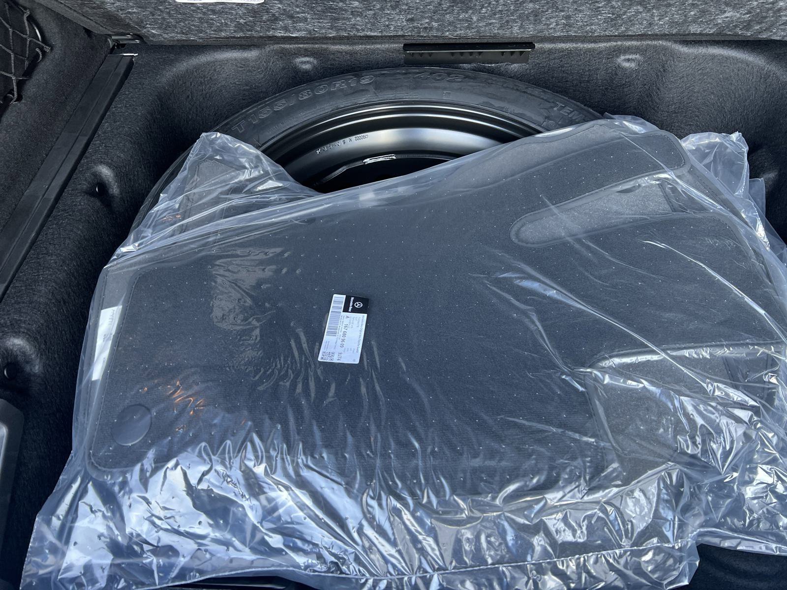 2025 Mercedes Benz GLE 350 4MATIC photo 13