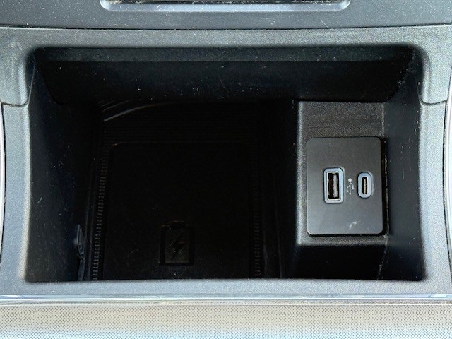 2022 Ford Edge Titanium photo 22