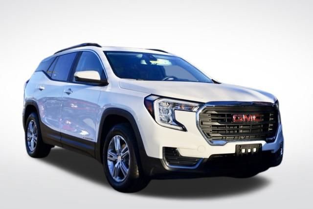 2023 GMC Terrain SLE's photo
