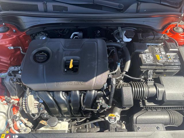 2023 Kia Forte GT-Line photo 11