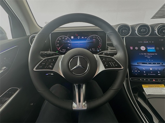 2025 Mercedes Benz GLC 350e 4MATIC photo 11