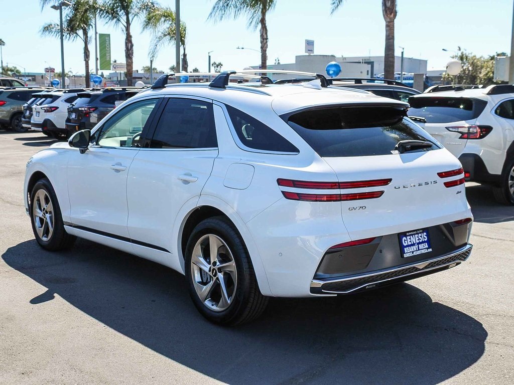 2026 Genesis GV70 2.5T Advanced photo 4
