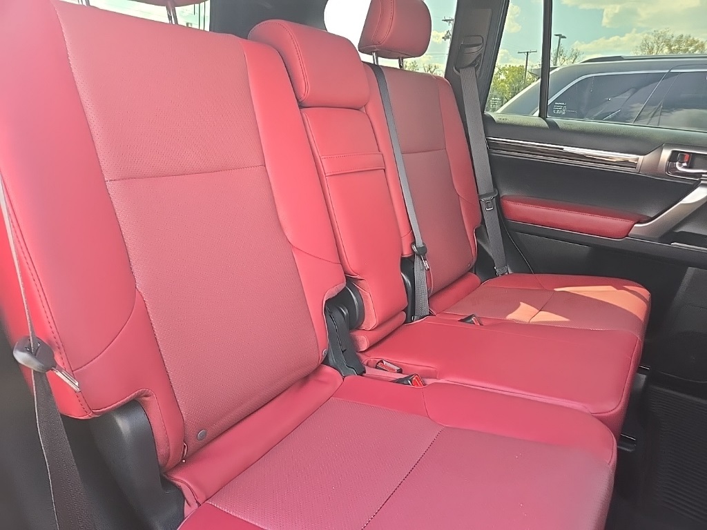 2023 Lexus GX 460 photo 28
