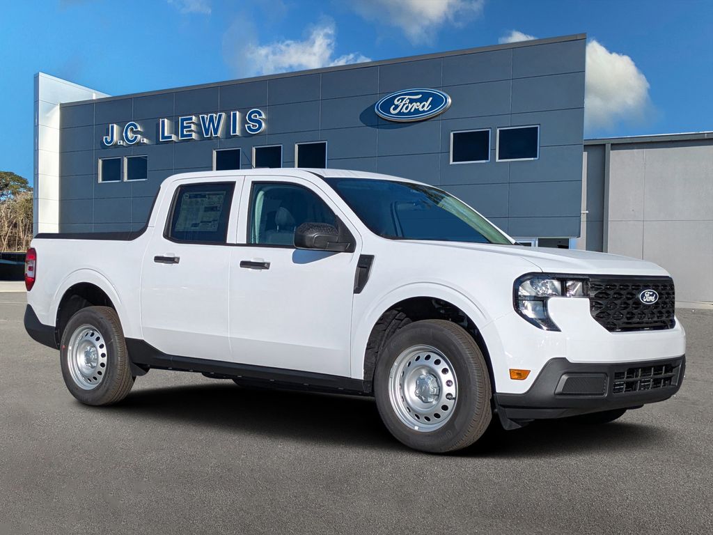 2025 Ford Maverick XL's photo