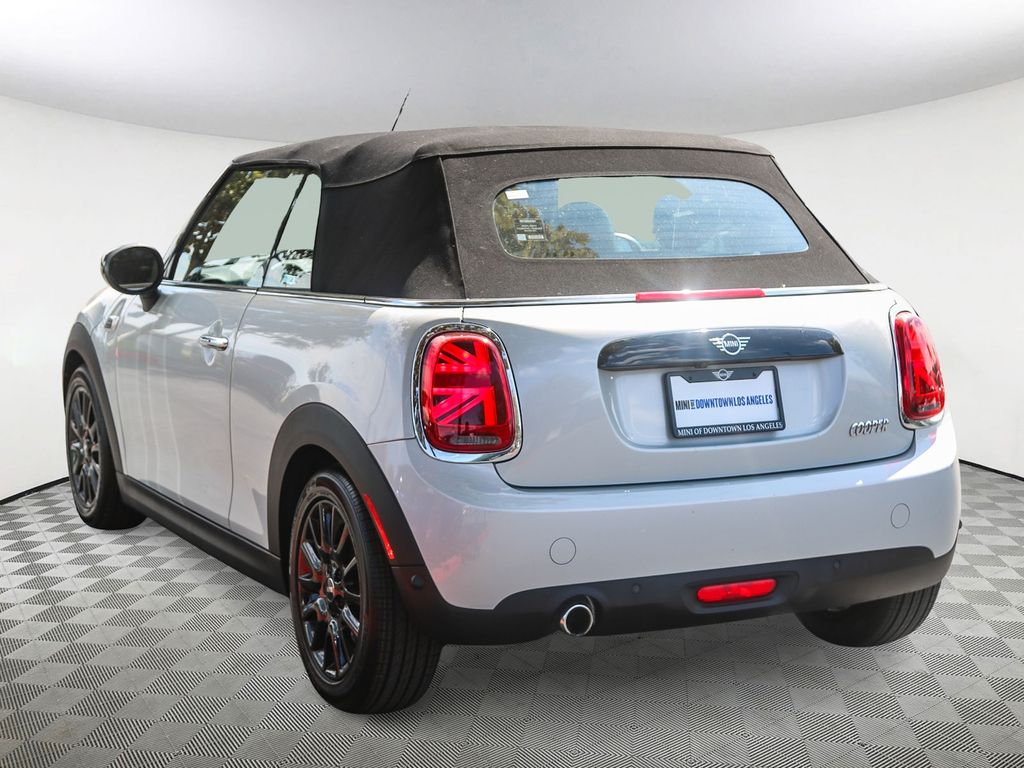 2021 Mini Cooper Signature Convertible photo 6