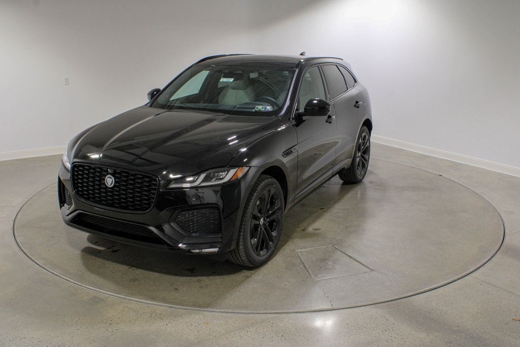 2026 Jaguar F-Pace R-Dynamic S's photo