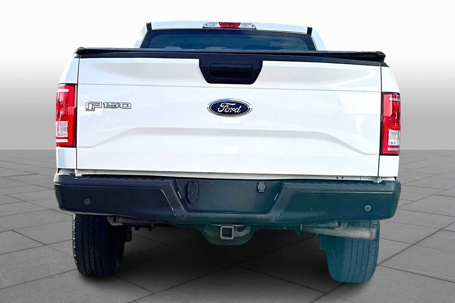 2015 Ford F-150 XL photo 4