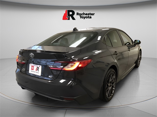 2025 Toyota Camry SE photo 3