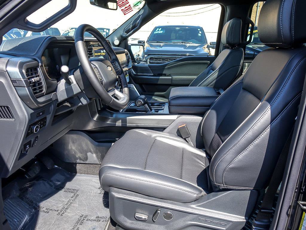 2025 FORD F-150 - Image 12