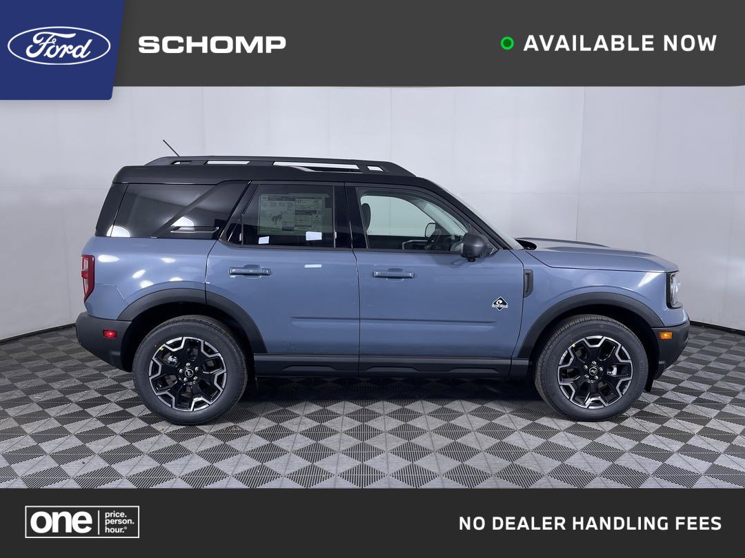 2025 Ford Bronco Sport Outer Banks's photo