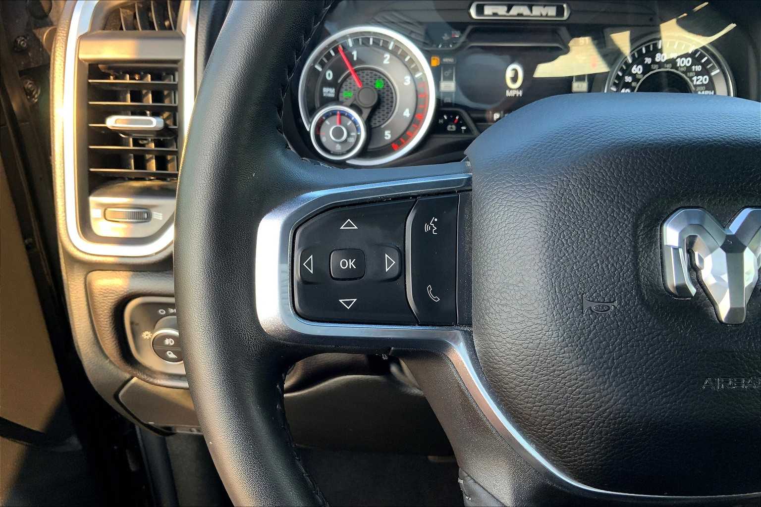2024 Ram 3500 Laramie photo 21
