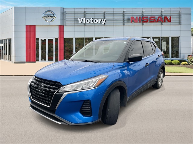 2021 Nissan Kicks S photo 2