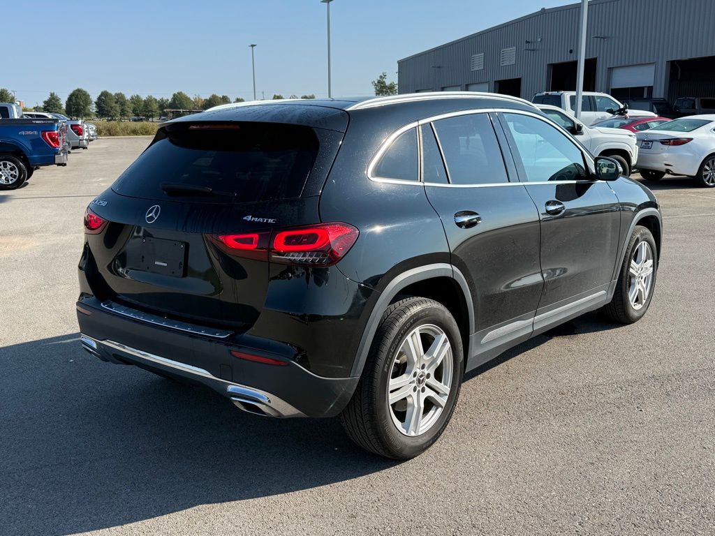 2022 Mercedes Benz GLA 250 4MATIC photo 14