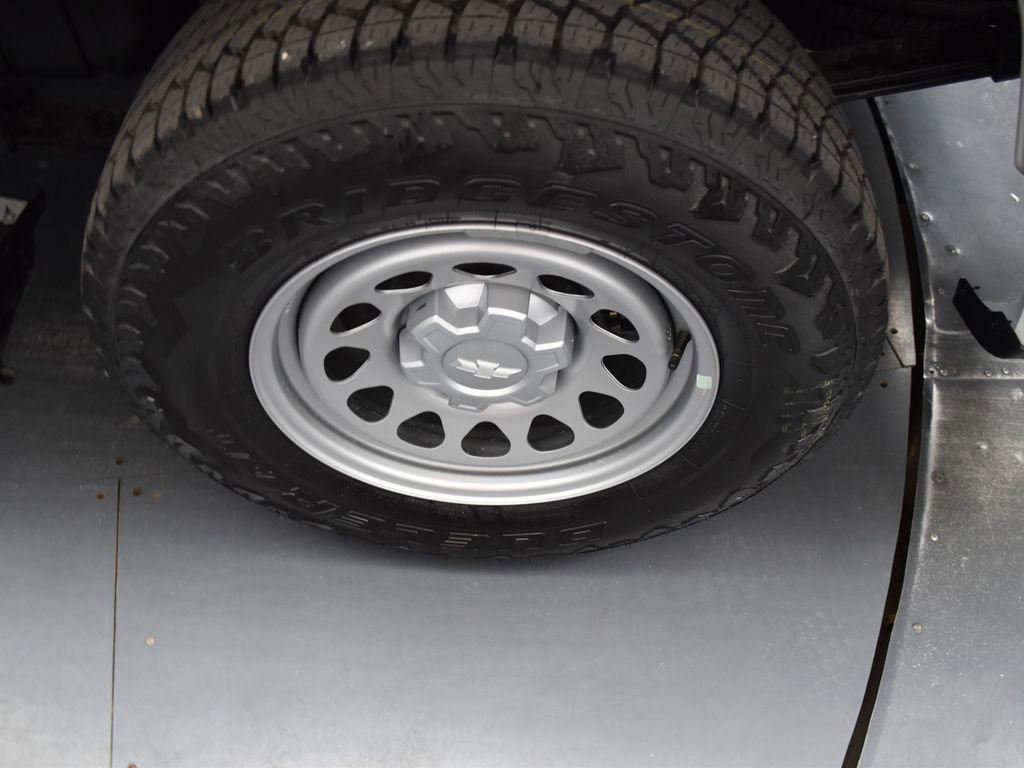 2026 Chevrolet Silverado Work Truck photo 3