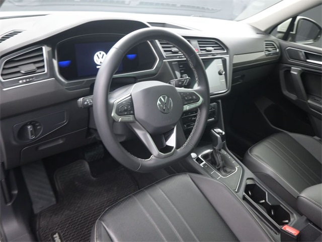 2022 Volkswagen Tiguan SE photo 17