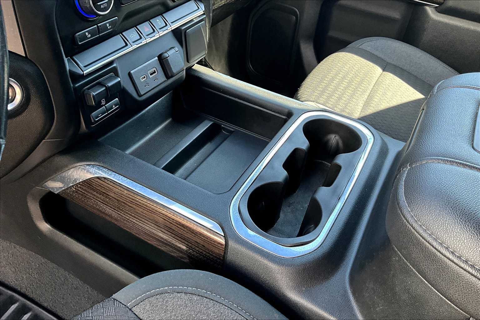 2021 Chevrolet Silverado 2500HD LT photo 16
